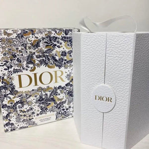 
            
                Load image into Gallery viewer, DIOR THE ICONICS Gift set - 4 iconic Dior products
            
        
